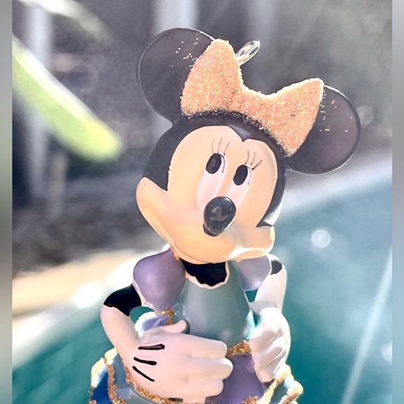 Walt Disney World 50th Anniversary Minnie Mouse Hanging Ornament - Picture 13 of 15
